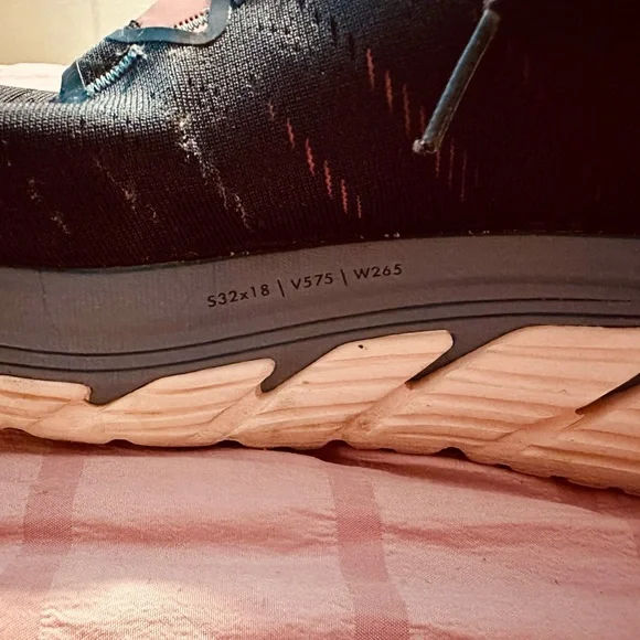 Hoka Women's Gaviota 3 Sneakers- Navy, teal, light pink
(Bundle to save!) - Picture 8 of 9